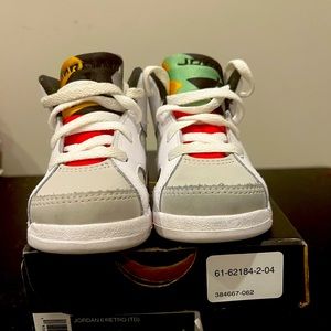 Jordan 6 HARE toddler size 6C